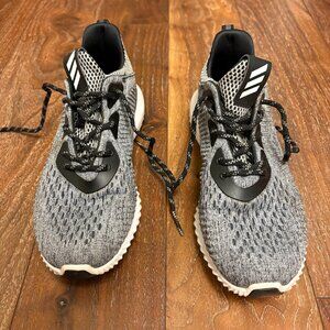 Adidas Alphabounce Sneakers - Womens - Grey - Size 7